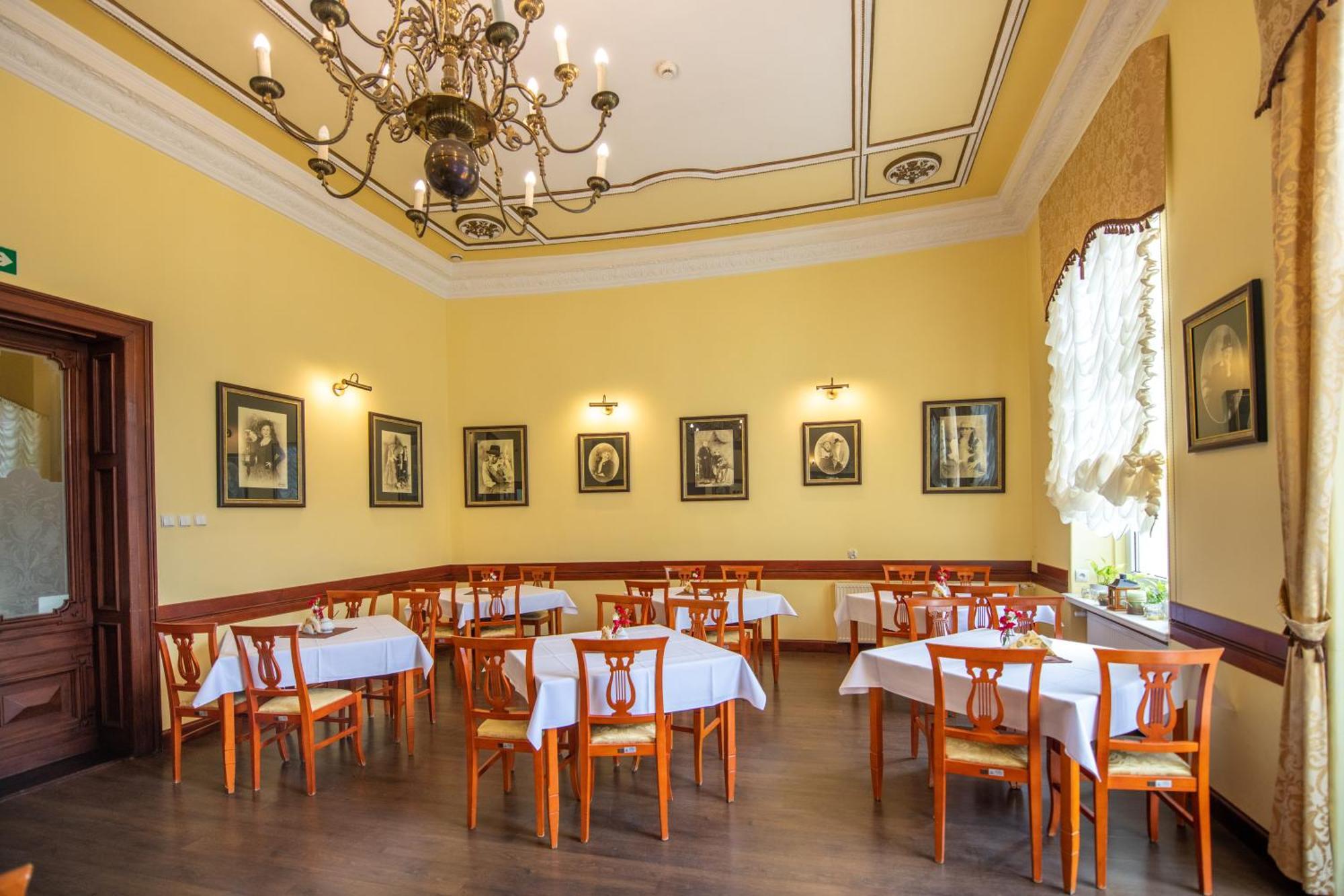 Zdroj Wojciech Aparthotel Lądek-Zdrój Εξωτερικό φωτογραφία