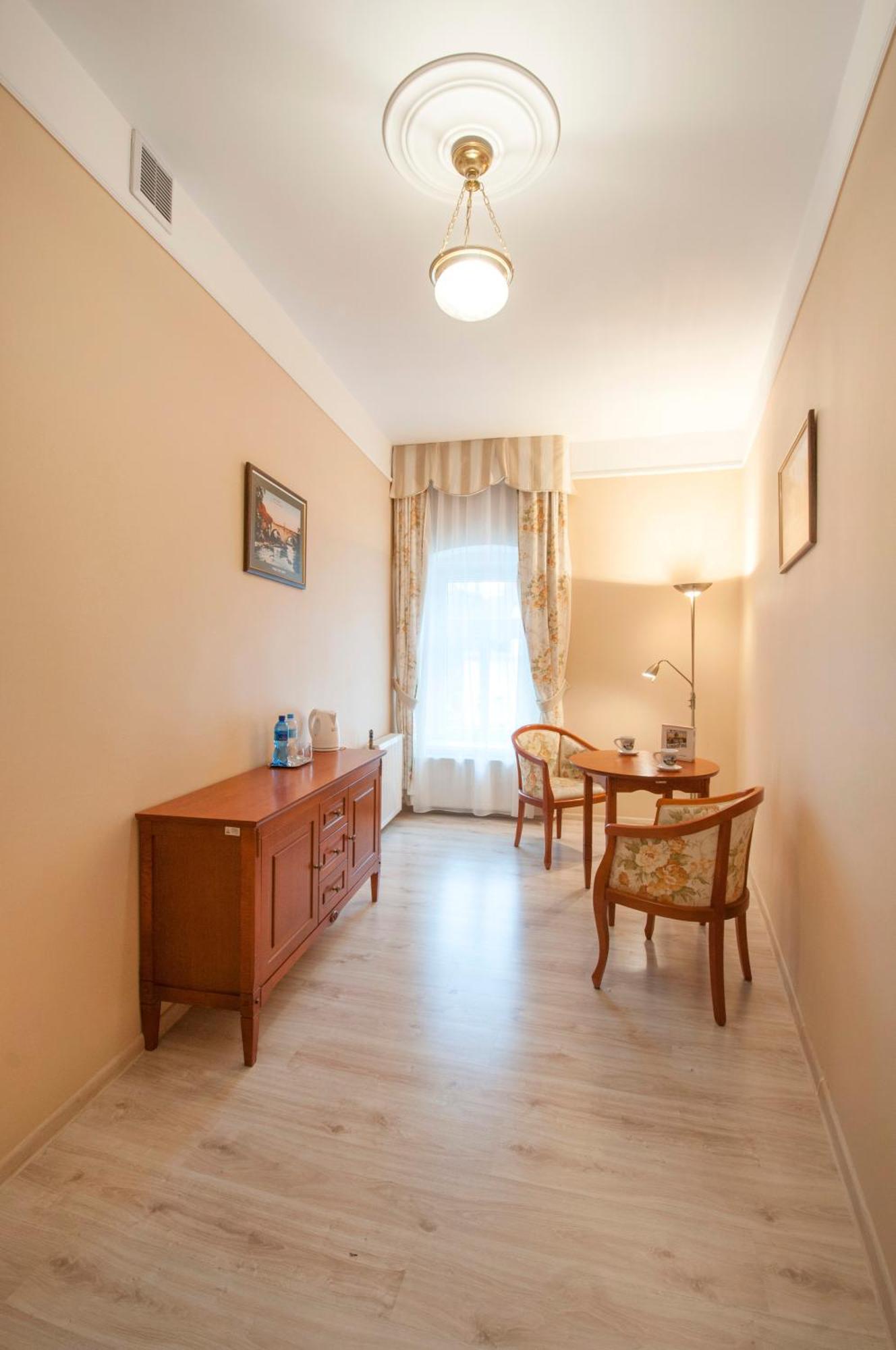 Zdroj Wojciech Aparthotel Lądek-Zdrój Εξωτερικό φωτογραφία