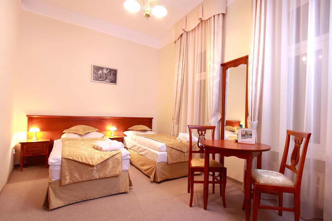 Zdroj Wojciech Aparthotel Lądek-Zdrój Εξωτερικό φωτογραφία