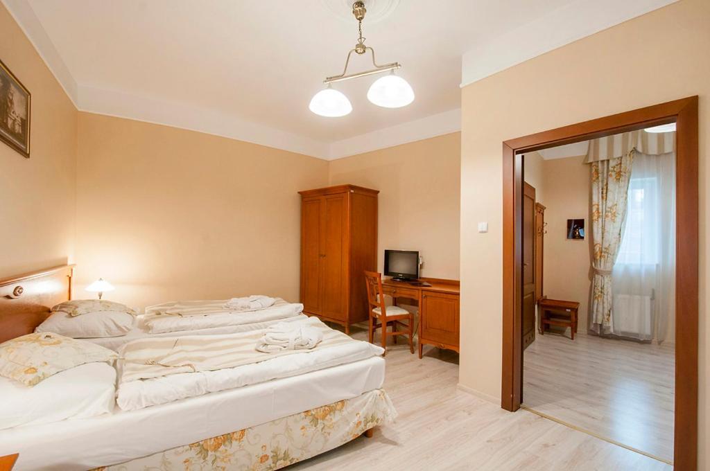 Zdroj Wojciech Aparthotel Lądek-Zdrój Εξωτερικό φωτογραφία
