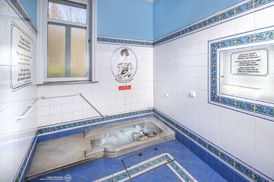 Zdroj Wojciech Aparthotel Lądek-Zdrój Εξωτερικό φωτογραφία